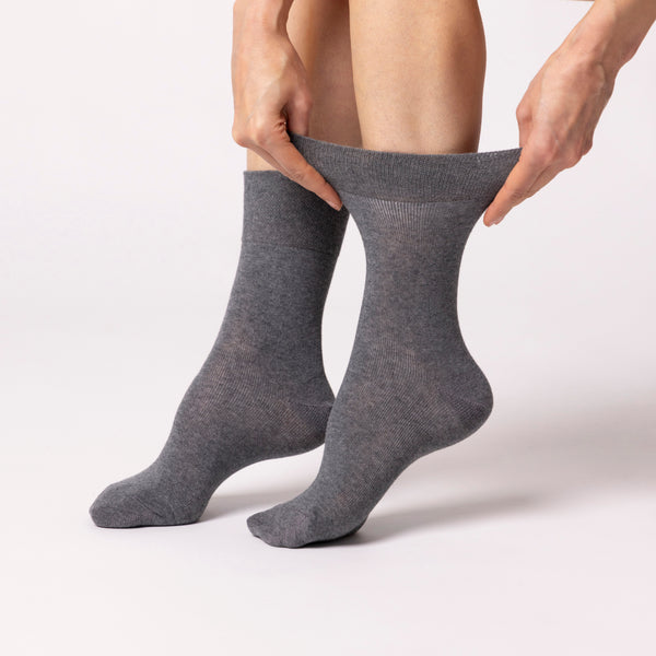3 Pairs Ladies Plain Cotton Socks - Black/Charcoal/Grey