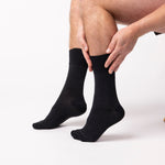 Charger l'image dans la galerie, Lot de 3 paires de chaussettes en coton à fines rayures Nova pour homme - Noir/Bleu marine/Anthracite