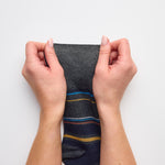 Charger l'image dans la galerie, 3 paires de chaussettes en bambou pour homme – Mustard Metropolis