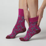 Charger et lire la vidéo dans la visionneuse de la Galerie, 3 paires de chaussettes en coton pour femme - Motif floral rose
