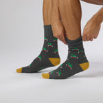 Charger et lire la vidéo dans la visionneuse de la Galerie, Lot de 3 paires de chaussettes de Noël amusantes pour homme - Motif fantaisie
