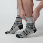 Load and play video in Gallery viewer, 3 Pairs Men&#39;s Cotton Socks - Deco Noir
