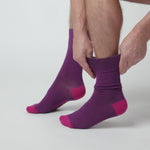 Load and play video in Gallery viewer, 3 Pairs Men&#39;s Colourburst Cotton Socks - Fiery
