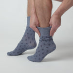 Load and play video in Gallery viewer, 3 Pairs Men&#39;s Twilight Cotton Socks - Navy/Denim
