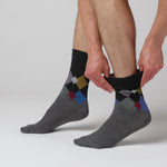 Charger et lire la vidéo dans la visionneuse de la Galerie, Lot de 3 paires de chaussettes en coton à motif losanges pour homme - Metro
