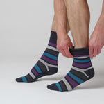 Charger et lire la vidéo dans la visionneuse de la Galerie, 3 paires de chaussettes en bambou pour homme – Rayures Mirage
